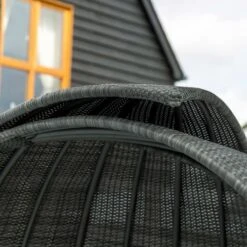 Maze Lotus Daybed -GardenChic Elegant Shop lotus daybed dsc 4157 2